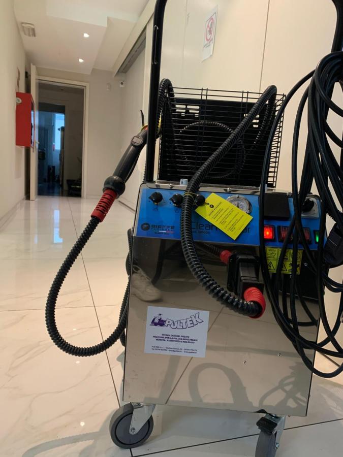 Hotelluxuryprato מראה חיצוני תמונה